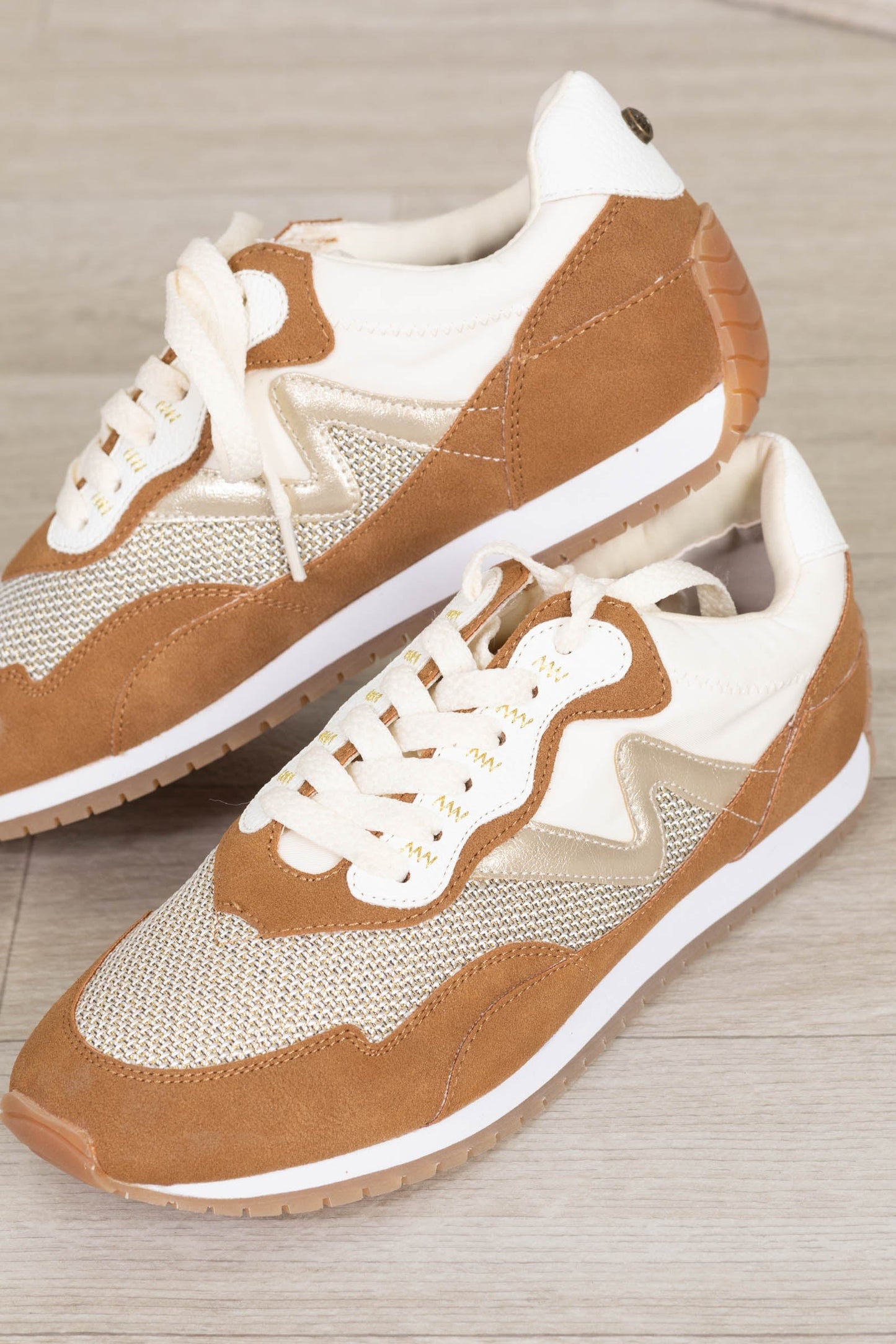 Accent Metallic Wave Lace Up Sneakers