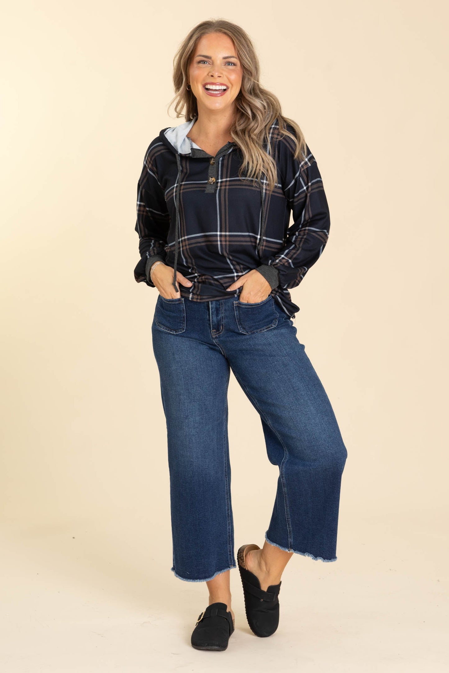 Black Plaid Drawstring Hoodie Knit Top