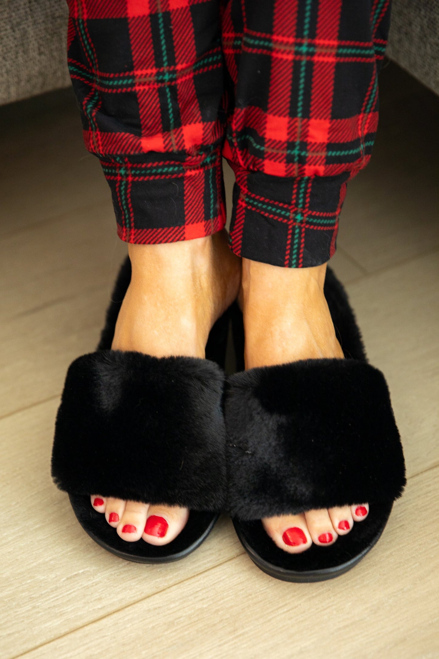 Black Faux Fur Slippers