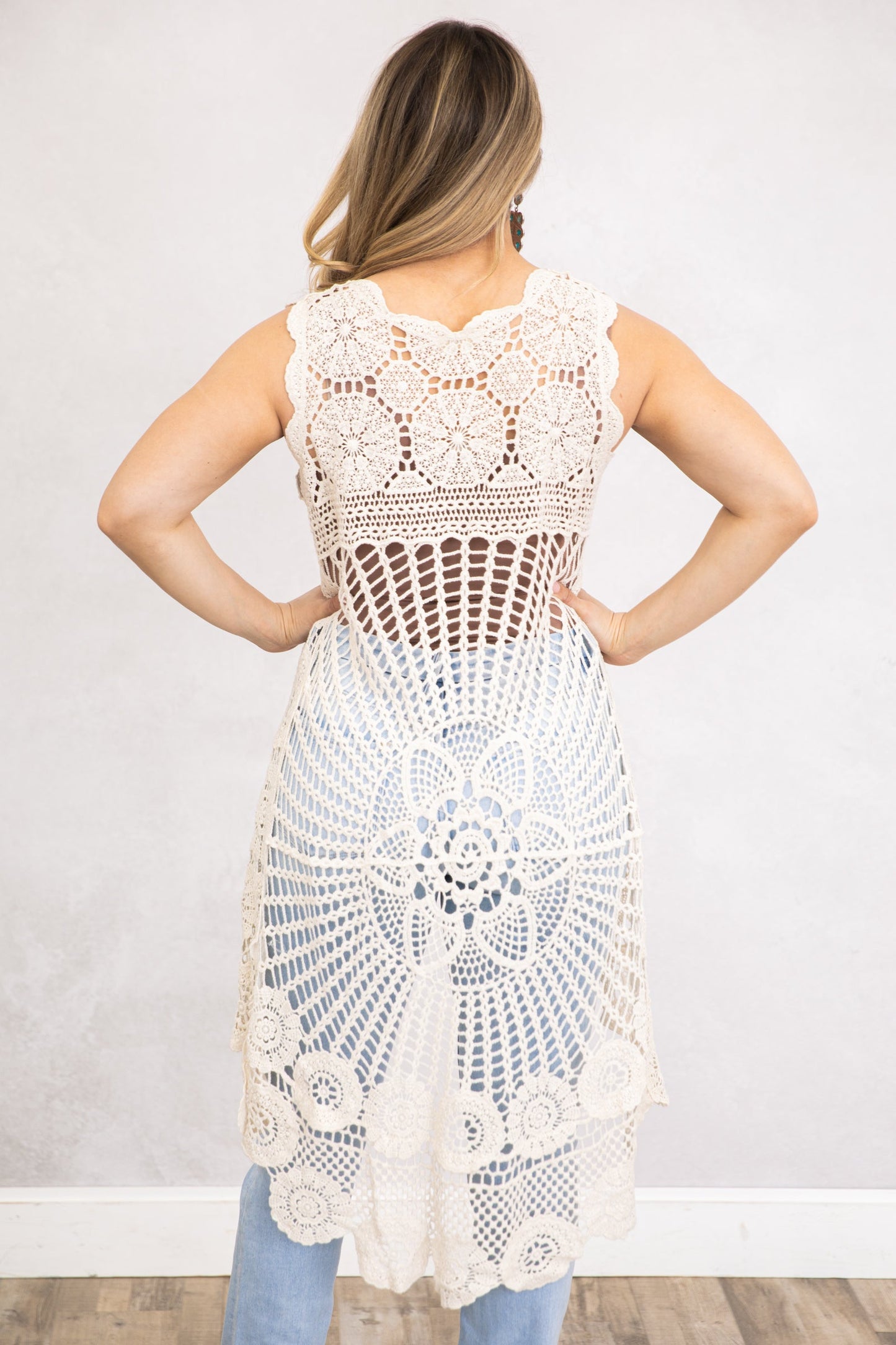 Beige Crochet Hi-Low Sleeveless Tunic Knit Top