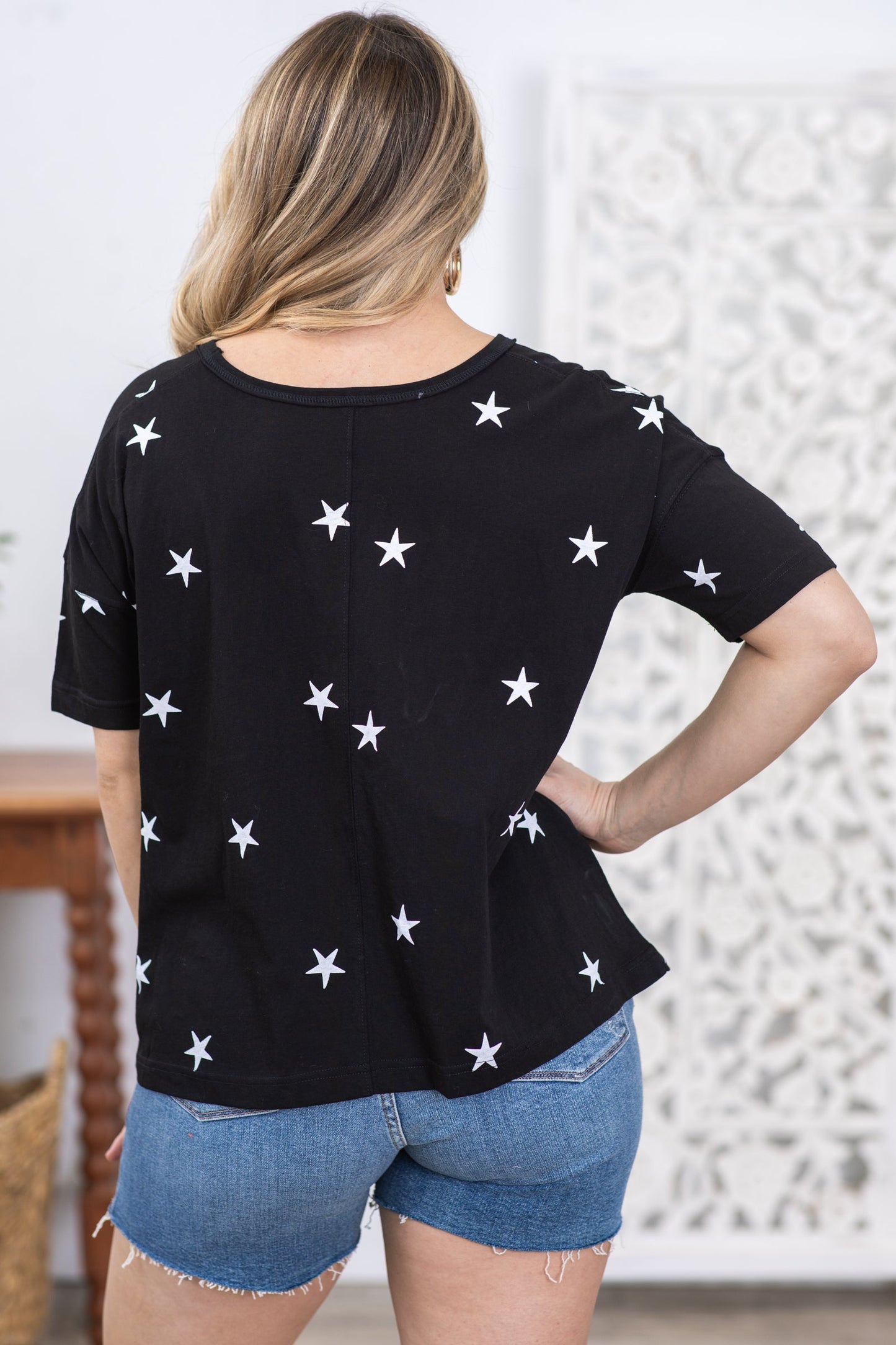Black and White Star Print Knit Top