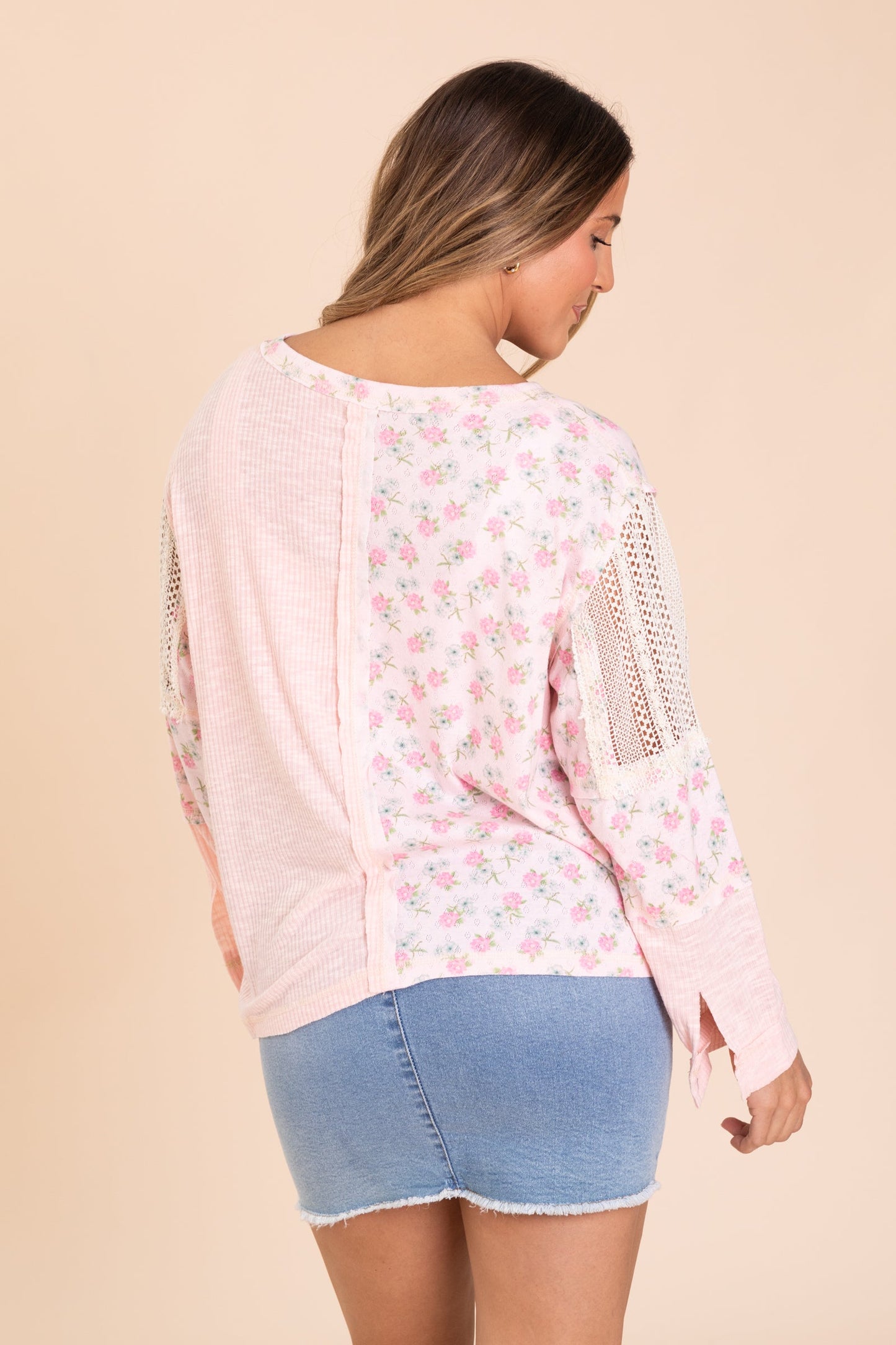 Baby Pink Contrast Floral V-Neck Knit Top