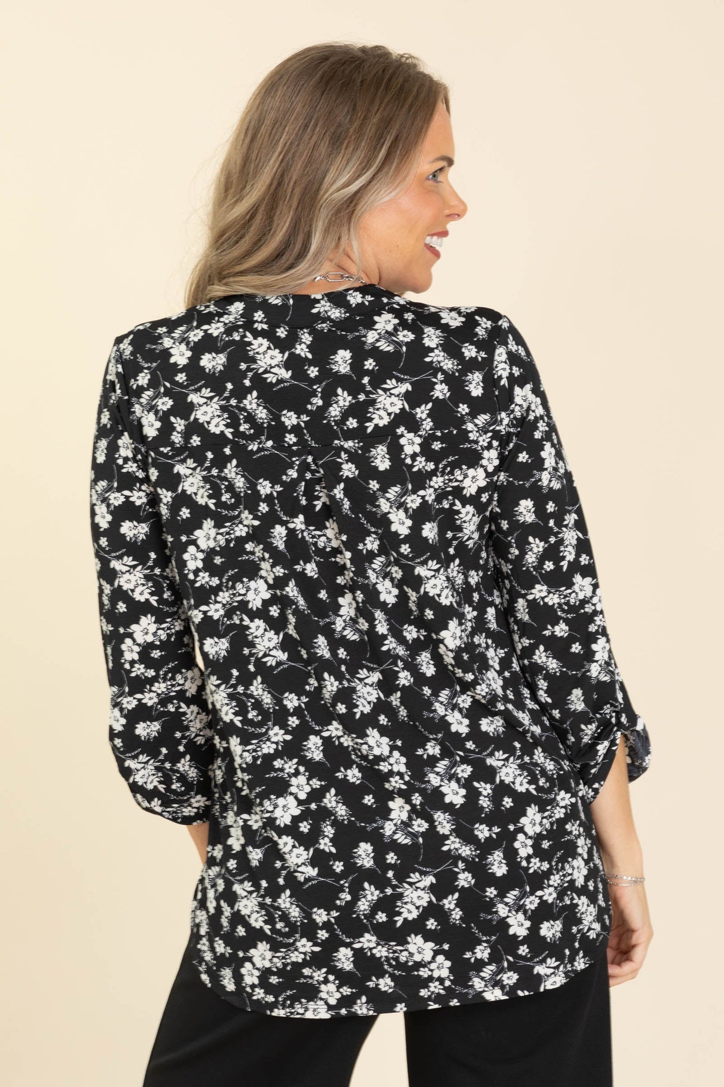 Black and Ivory Print Lizzy Wrinkle Free Top