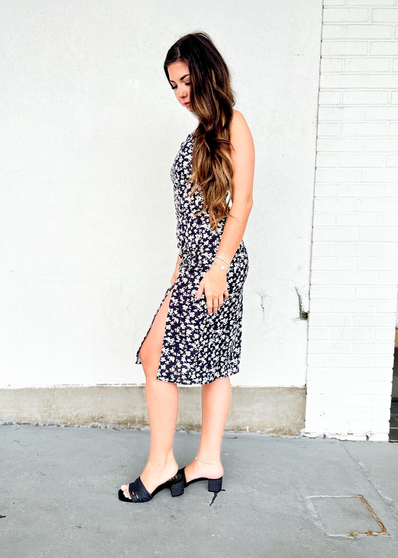 TAYLOR DITSY FLORAL MIDI DRESS