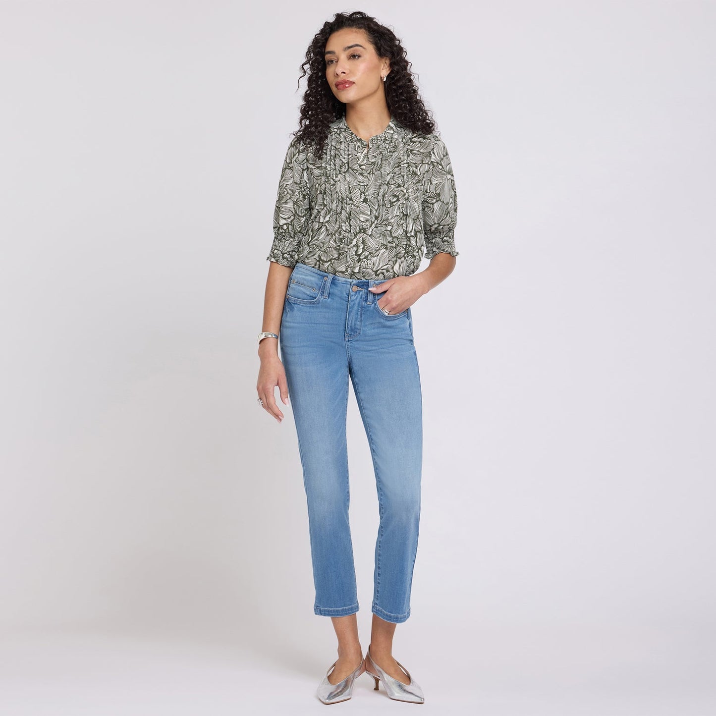 Sheri Slim Straight Ankle Jeans - Vista Lakes