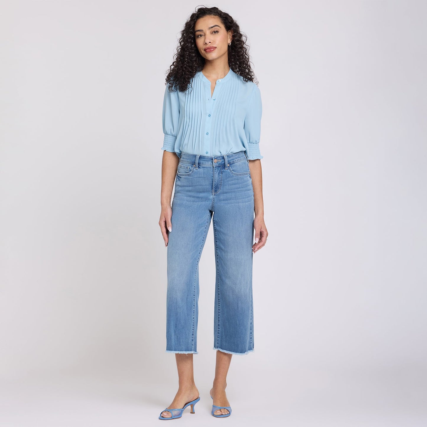 Coco Relaxed Wide Leg Crop Jeans - Vista Lakes