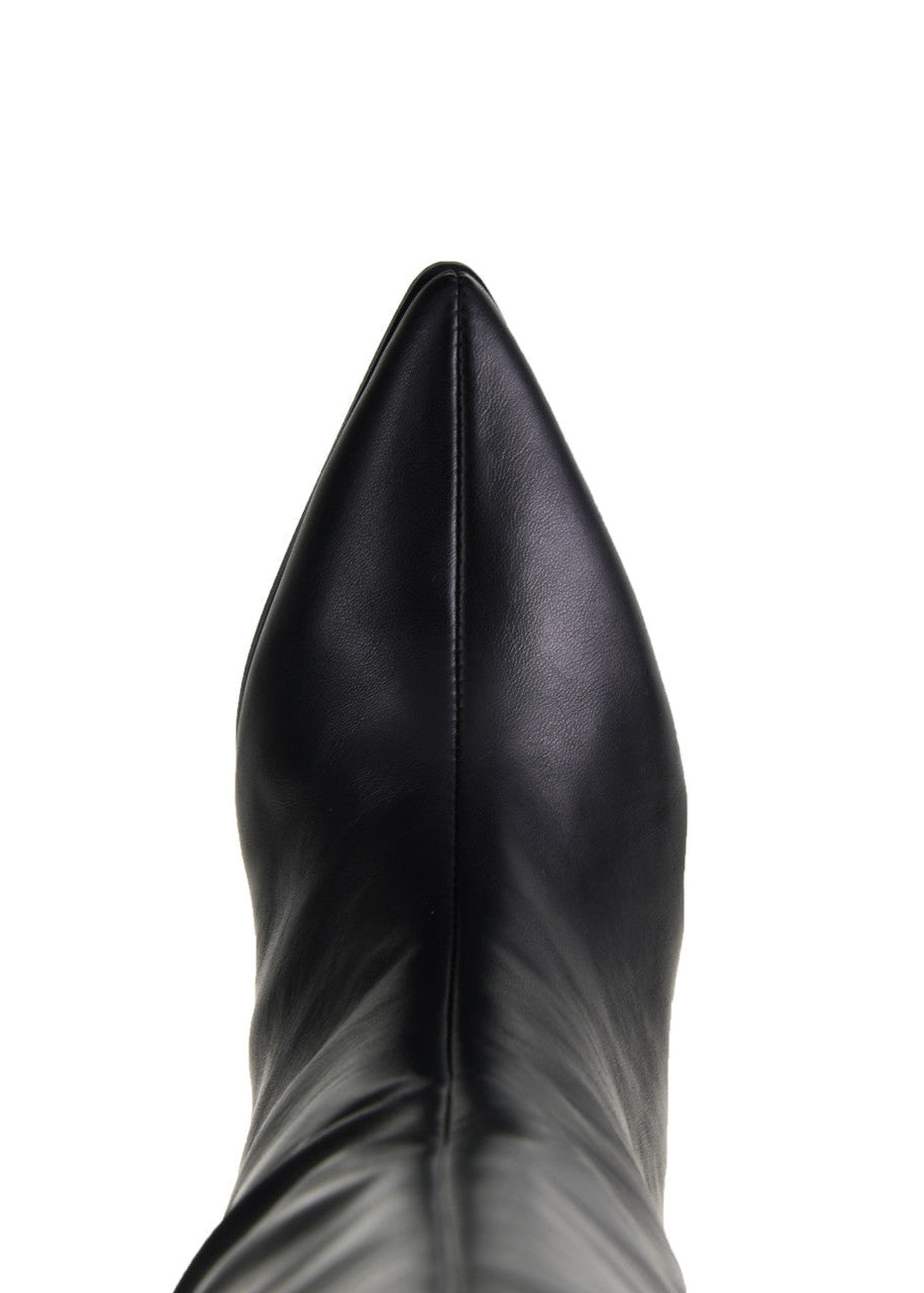 NOLAN POINTED TOE BOOTS