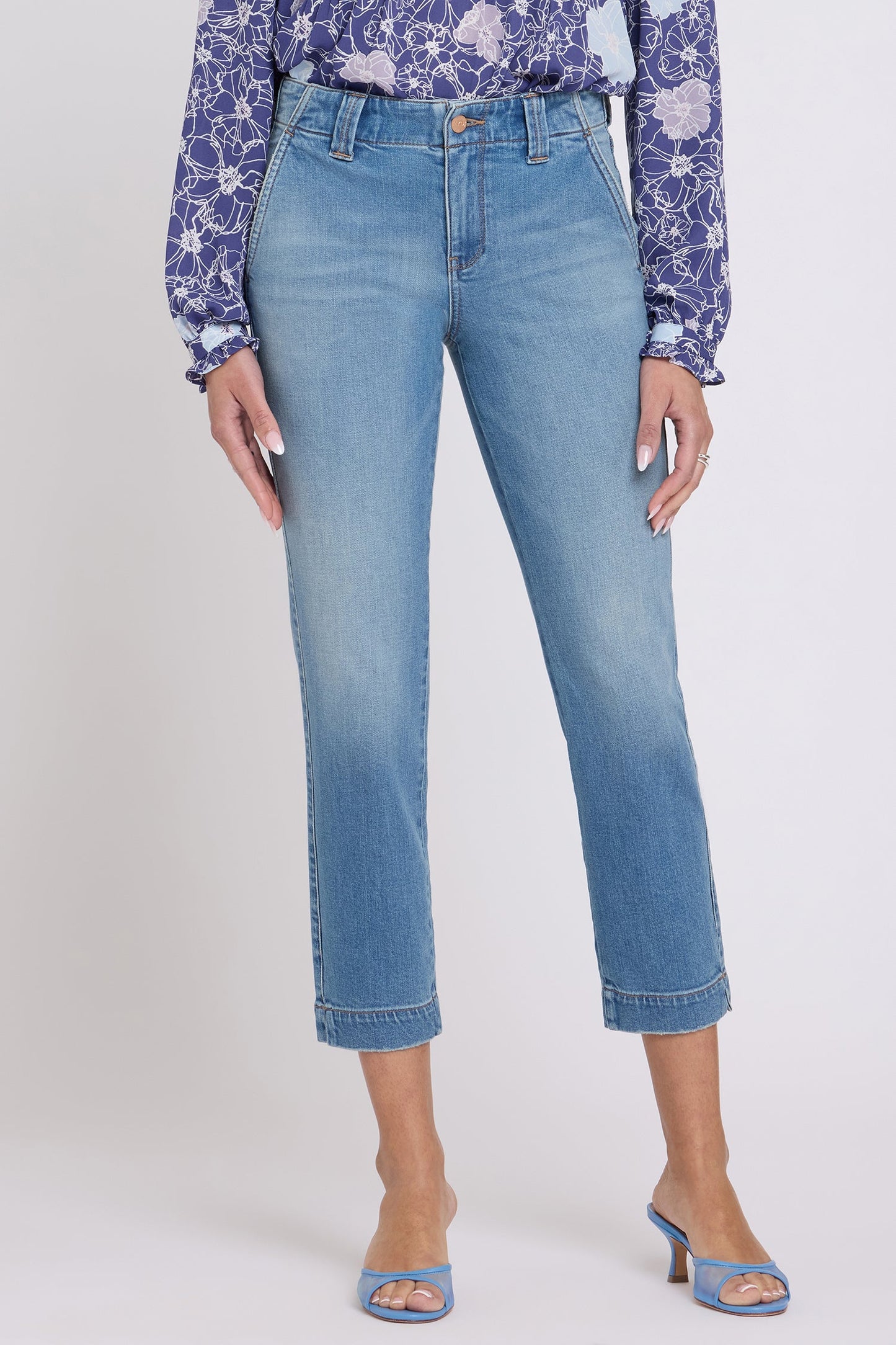 Sheri Slim Straight Ankle Jeans In Petite - Port Sea