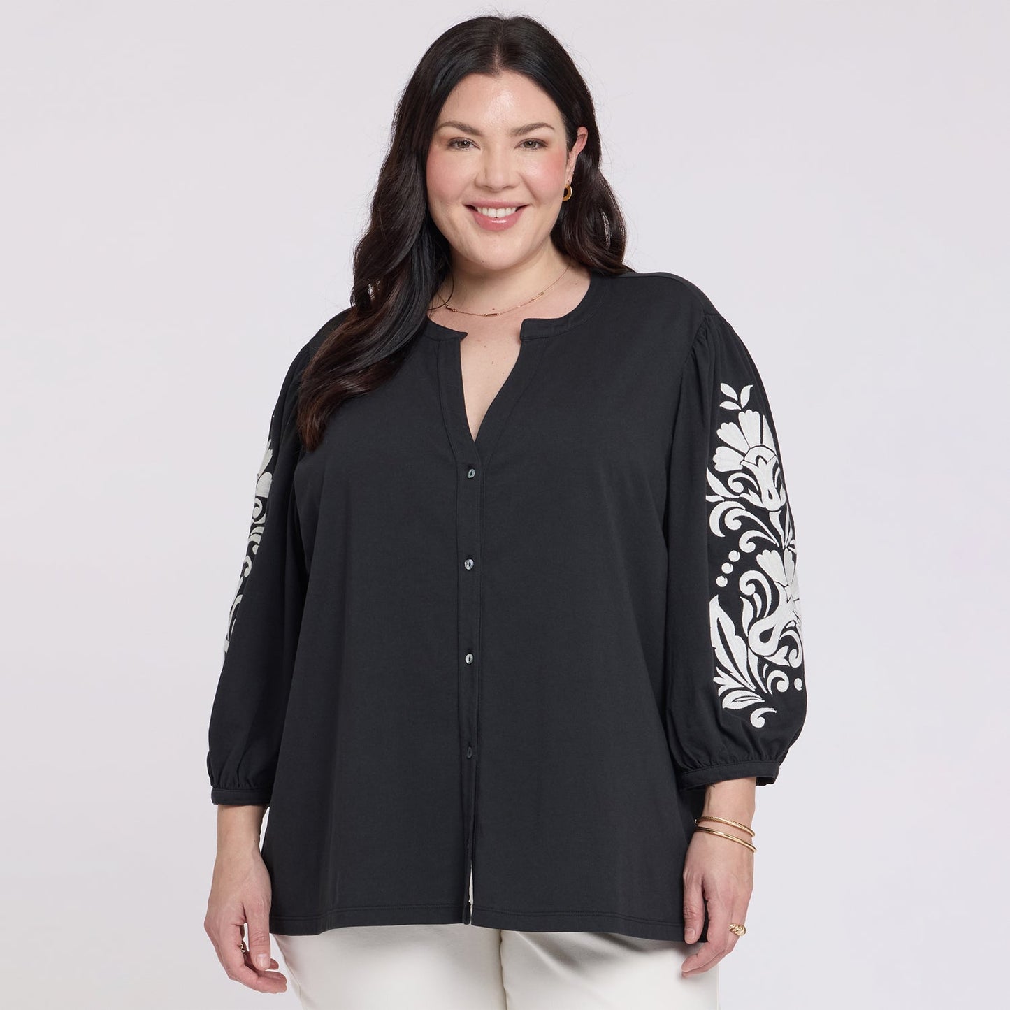 Embroidered Knit Blouse In Plus Size - Black Ivory