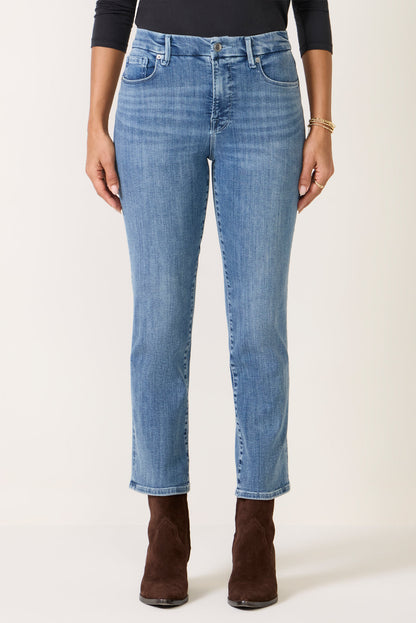 Good Legs Straight Jean