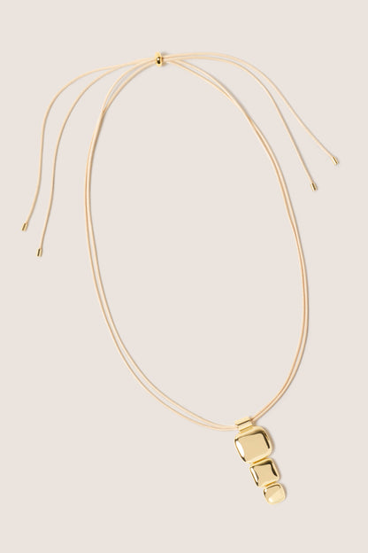 Elli Cord Pendant