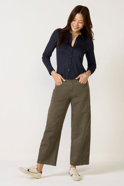 Clea Shrunken Top