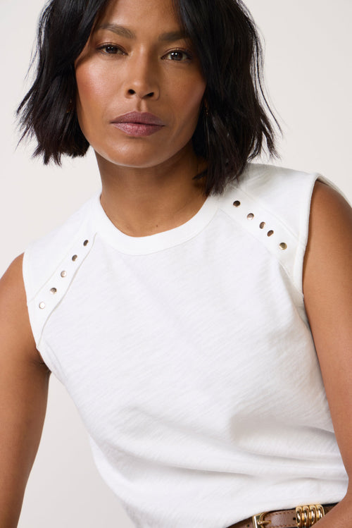 Davina Tank