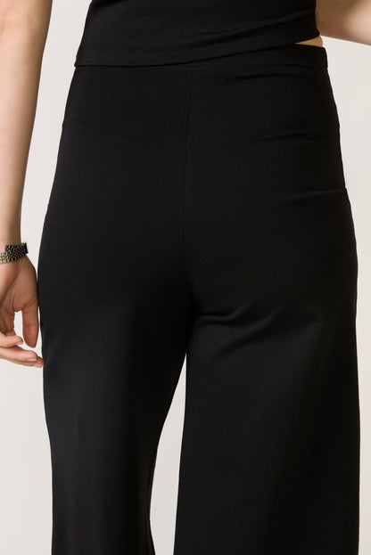 Cropped Ponte Knit Wide Leg Pant