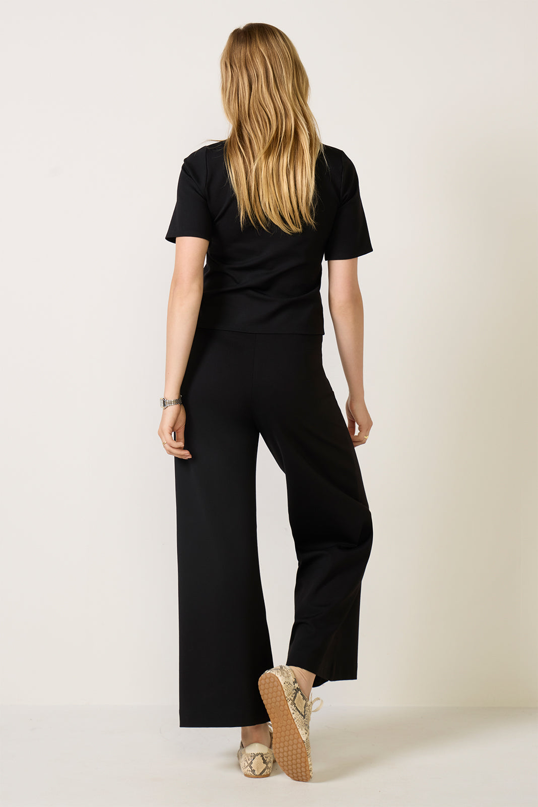 Cropped Ponte Knit Wide Leg Pant