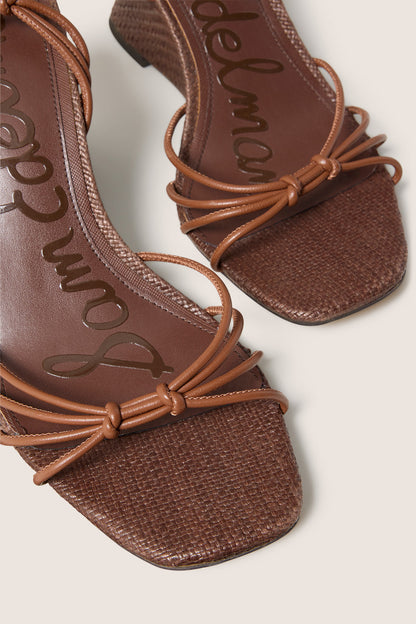 Daxton Wedge