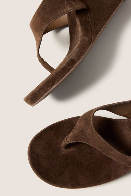 Hinna Wedge