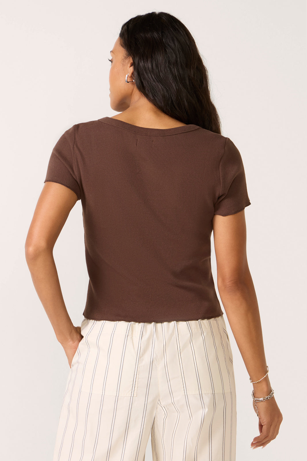 Ami Hook and Eye Tee