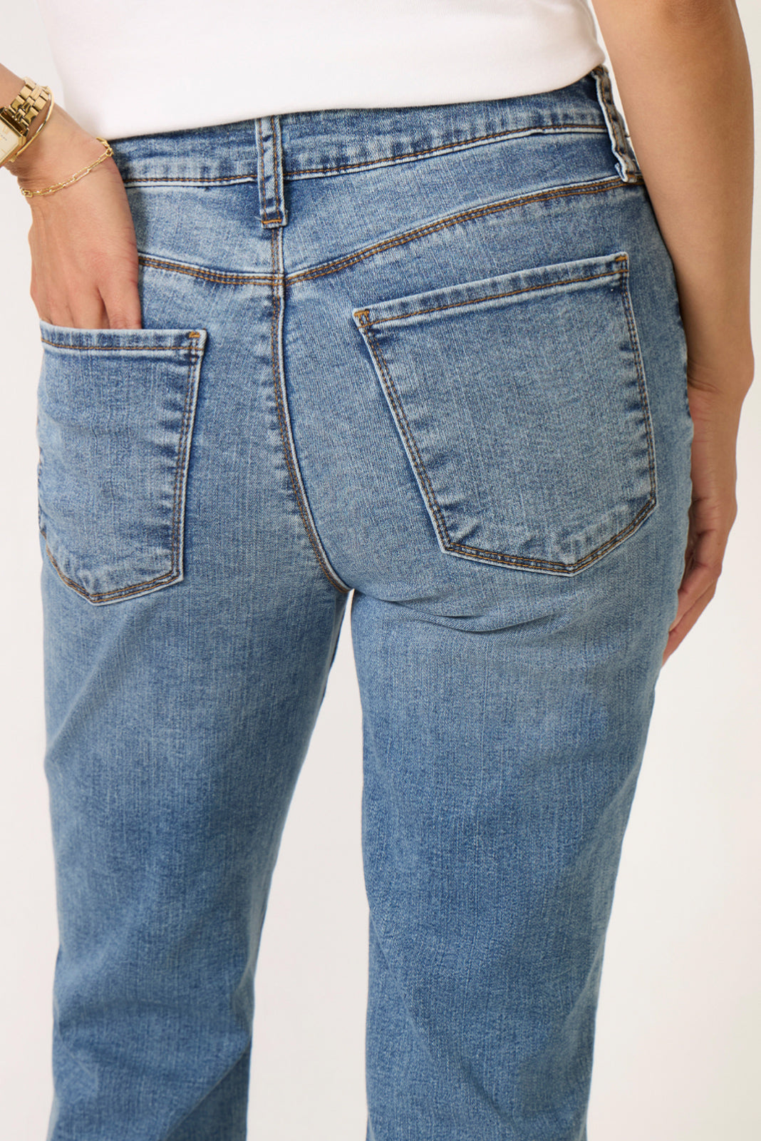 Ana Bootcut Jean