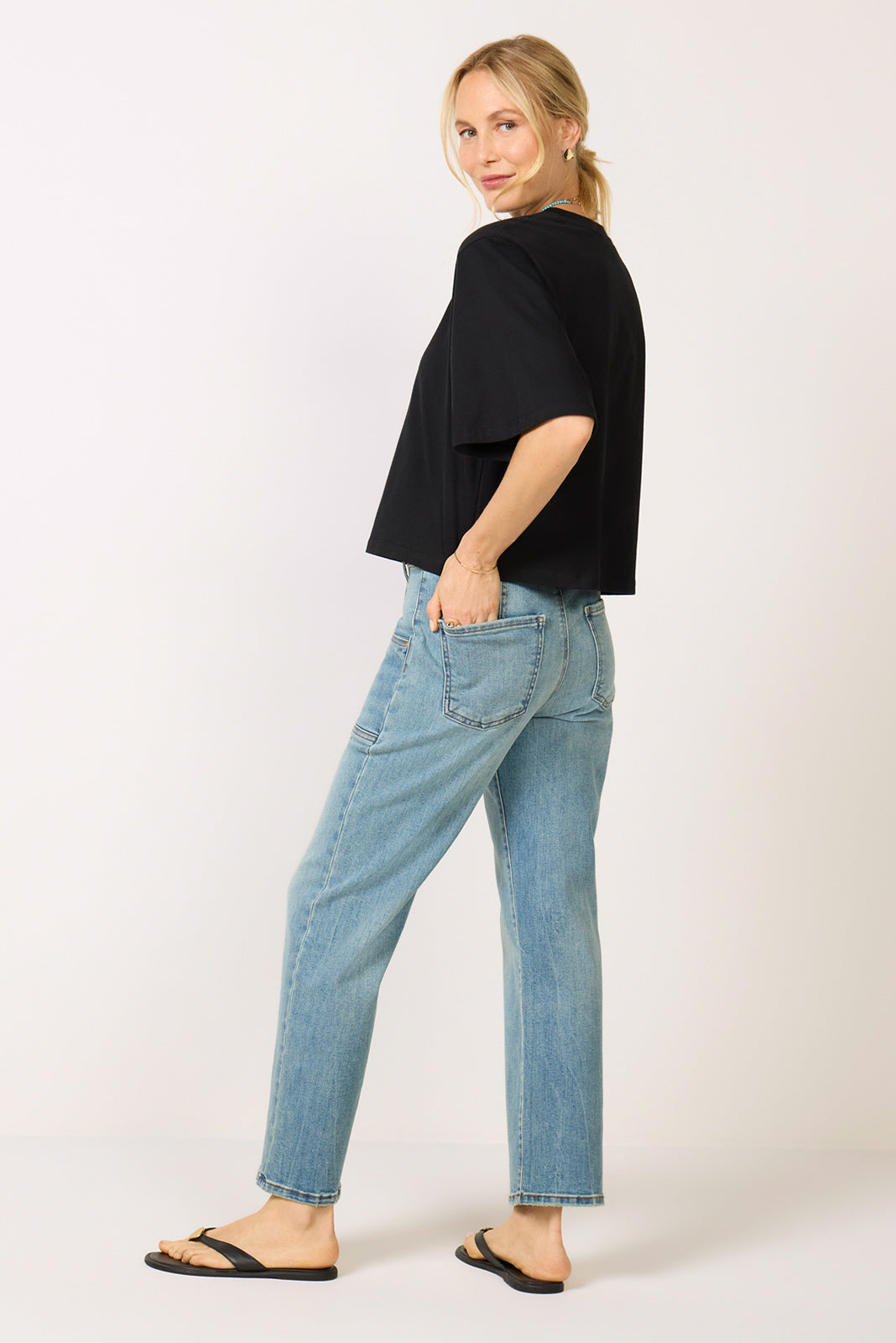 Avery Straight Leg Jean