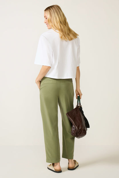 Hadleigh Tapered Leg 27”
