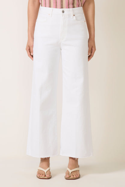 Anessa w Raw Hem