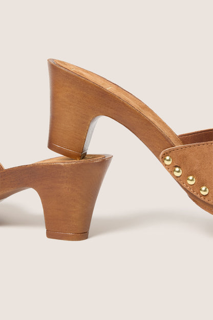 Averie Heel
