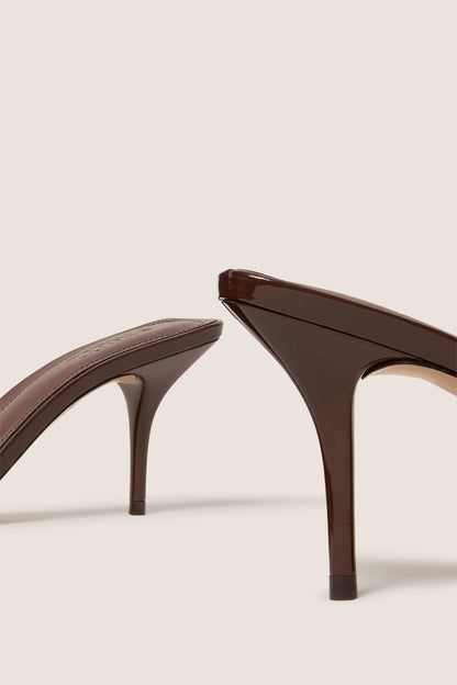 Elodie Heel
