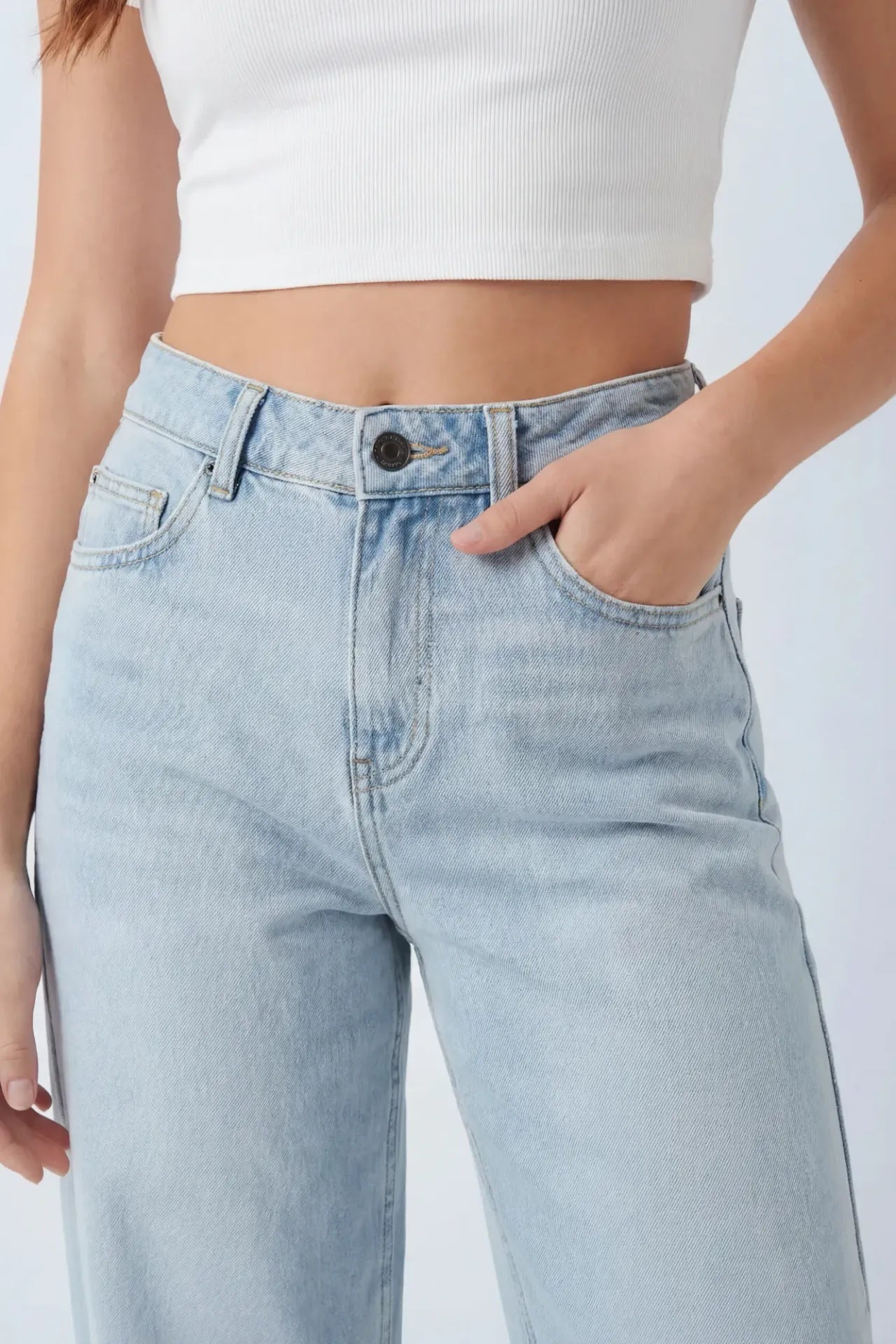 Low Rise Barrel Jean
