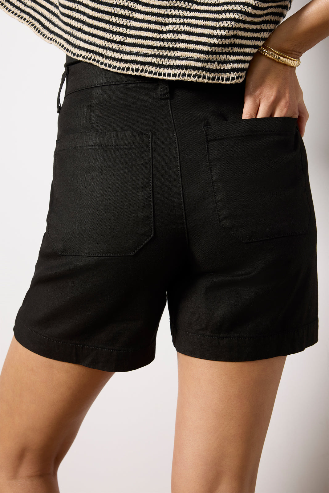 Emily Stretch Linen Walking Short
