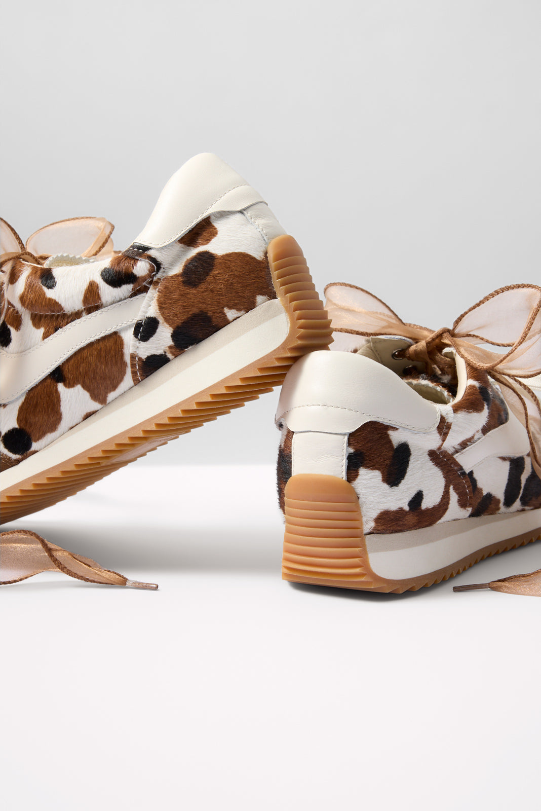 B.NTCD Sneaker
