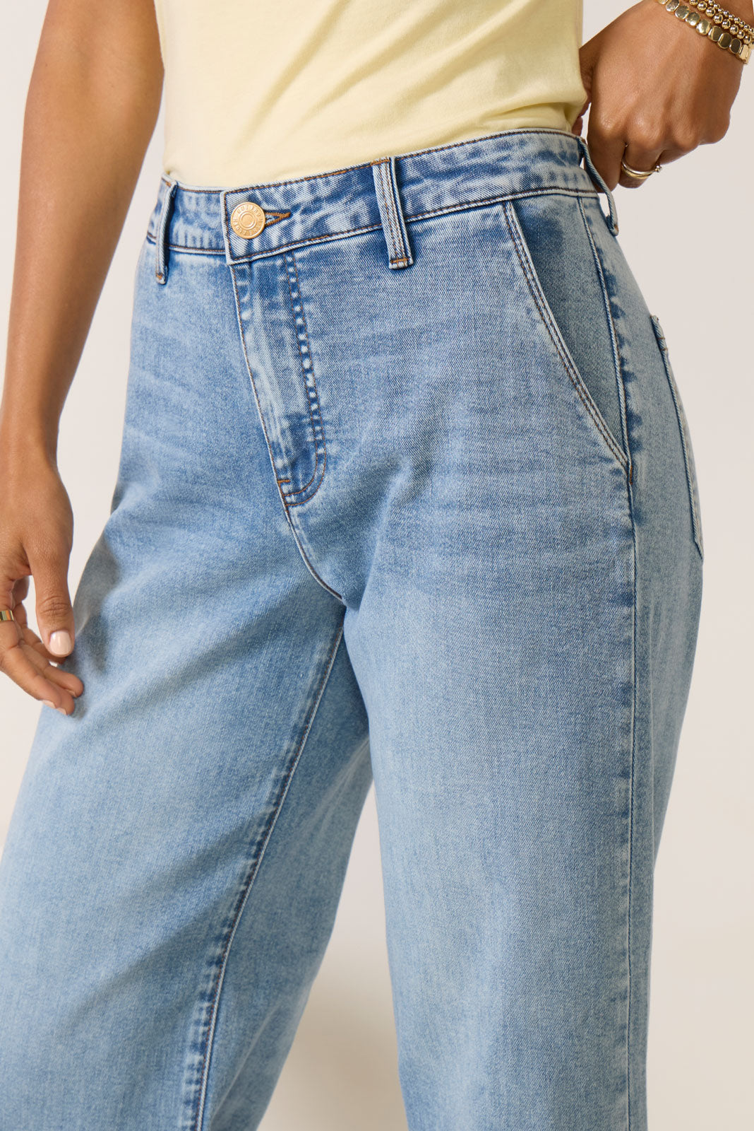 Charlotte Straight w Trouser Pockets