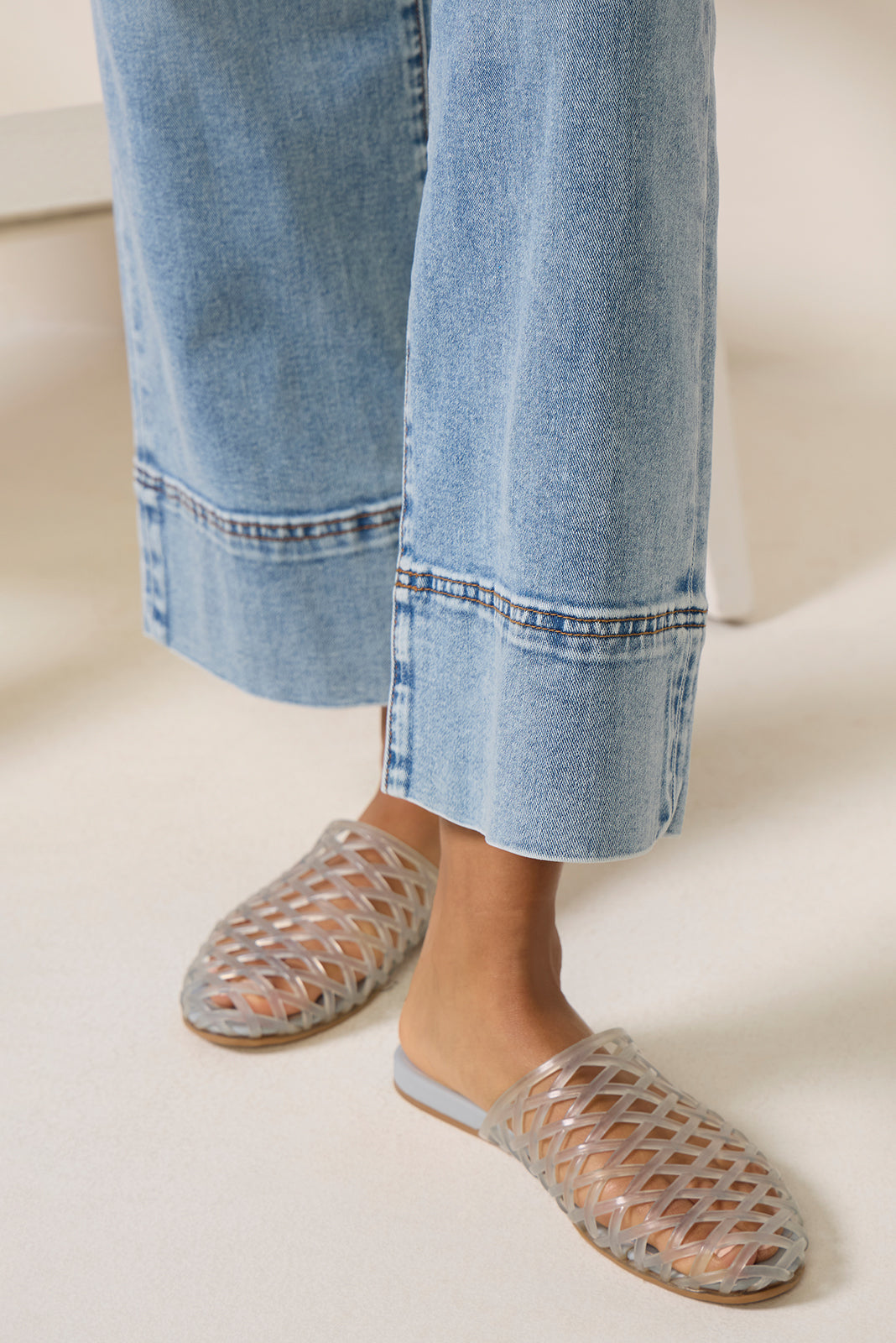 Charlotte Straight w Trouser Pockets