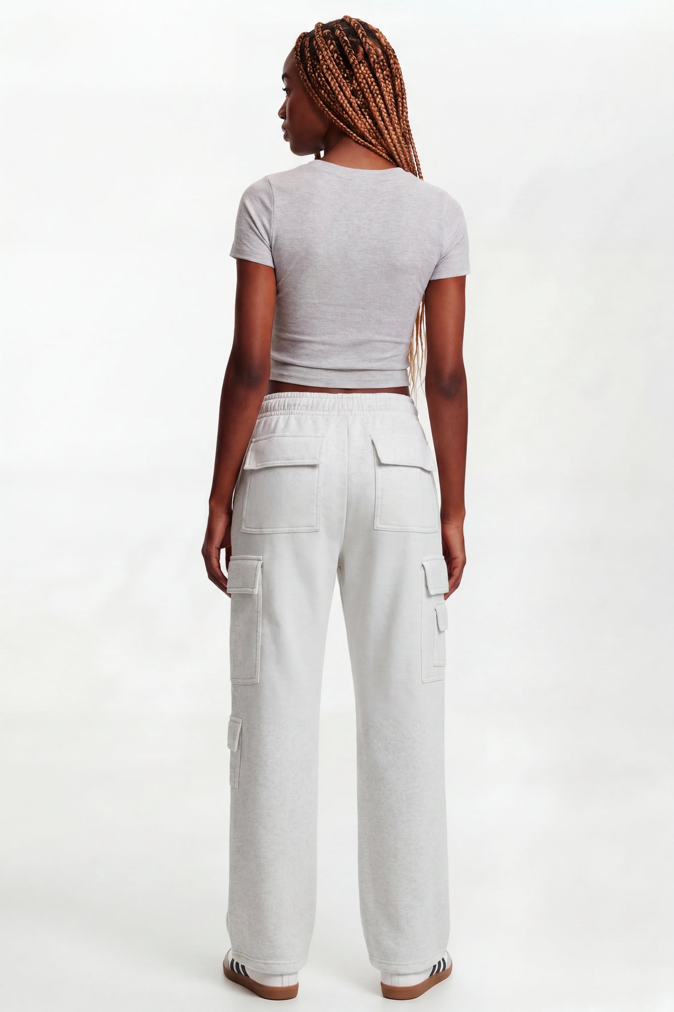 Fleece Low Rise Wide Leg Cargo Sweatpant