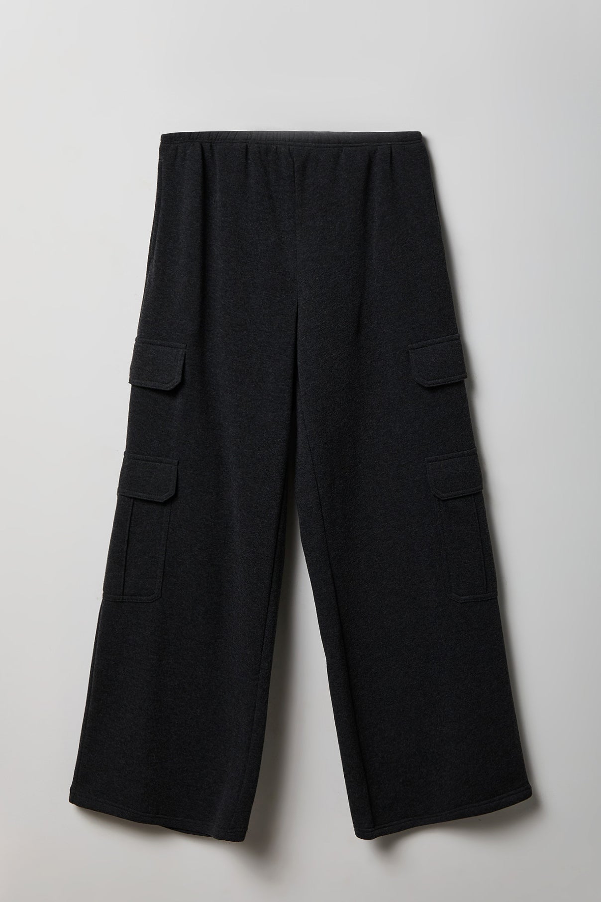 Fleece Ultra-Wide Cargo Sweatpant