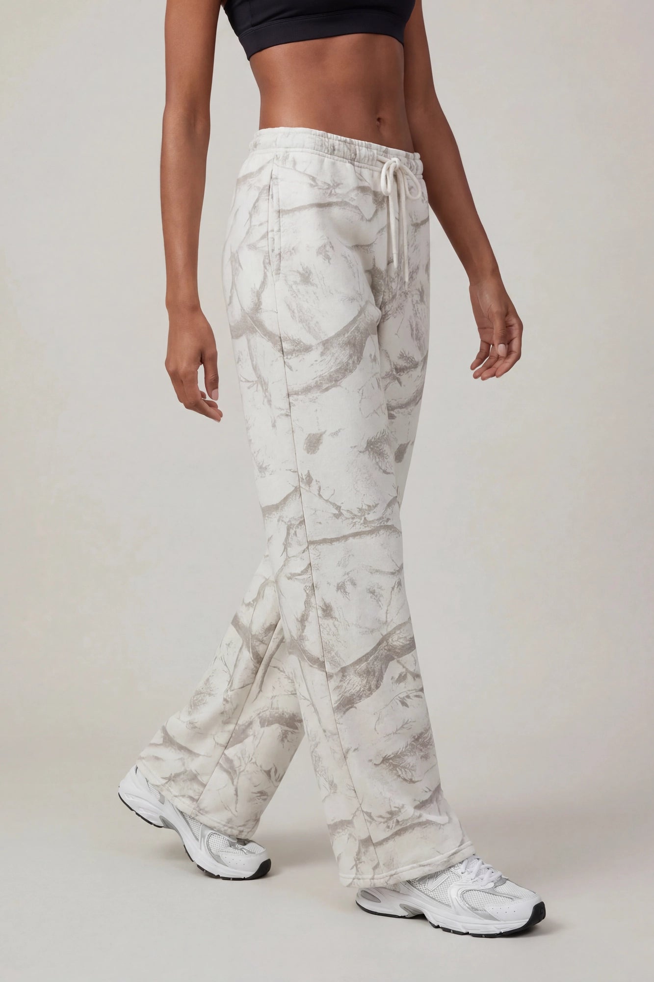 Fleece Low Rise Wide Leg Sweatpant