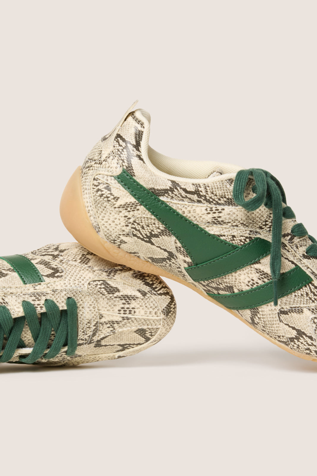 Corva Snake Sneaker