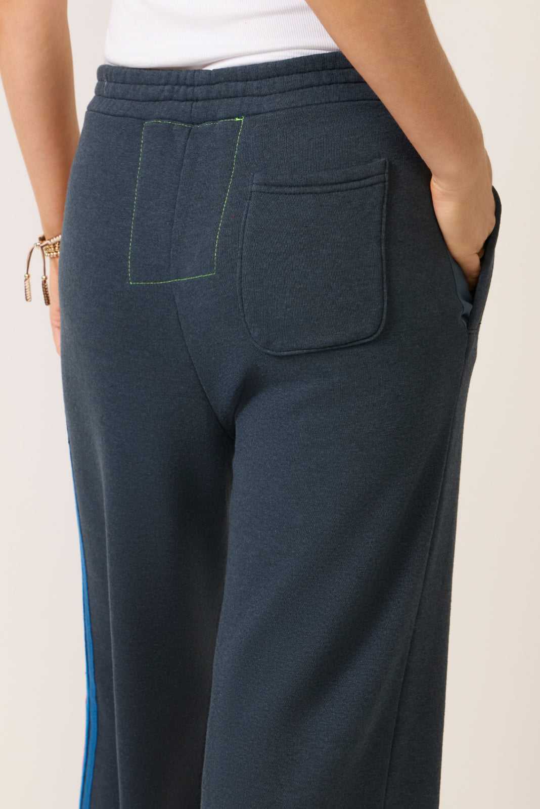 5 Stripe Wide Leg Sweatpant