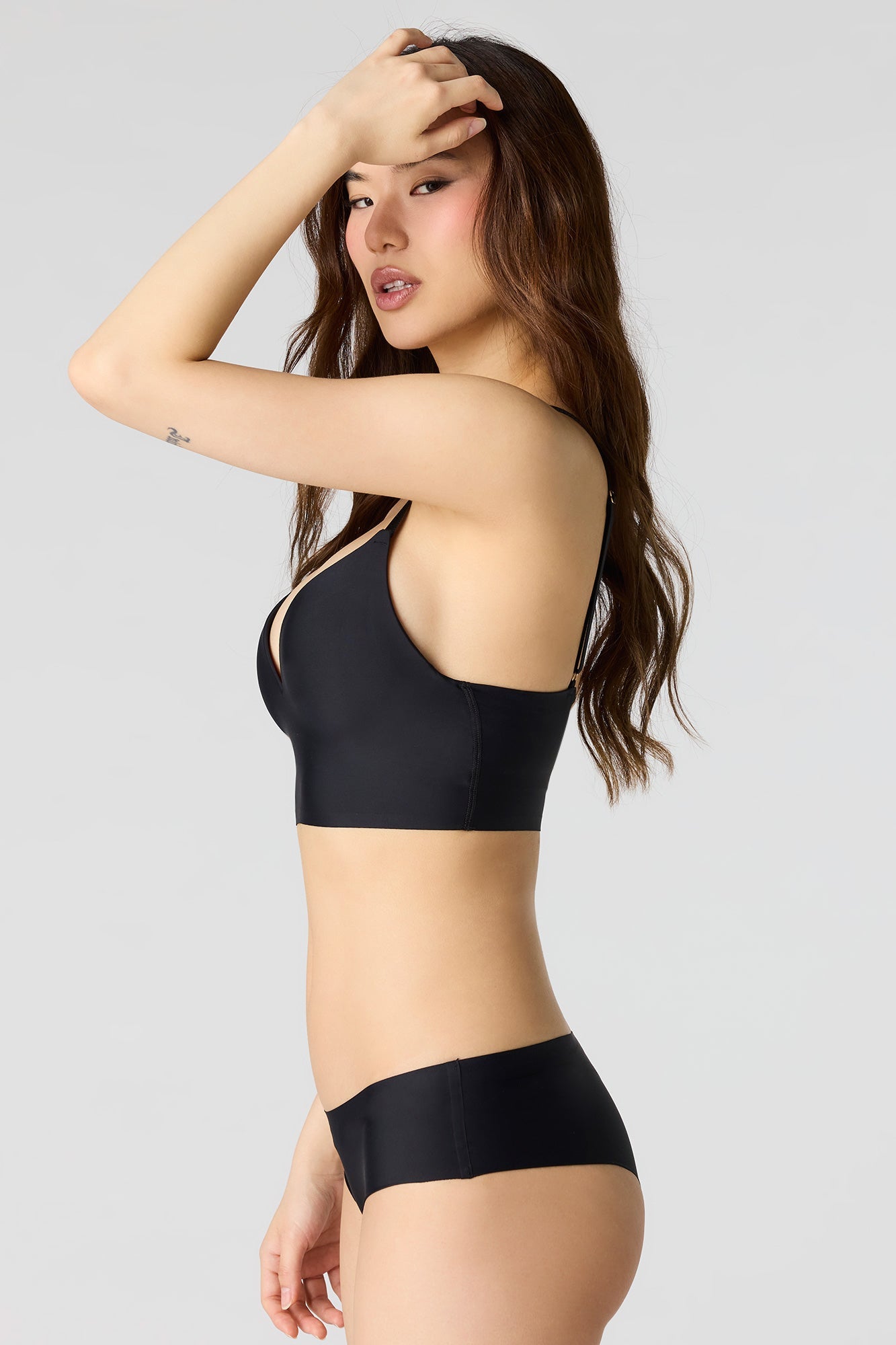 No-Show Push Up Tank Bra