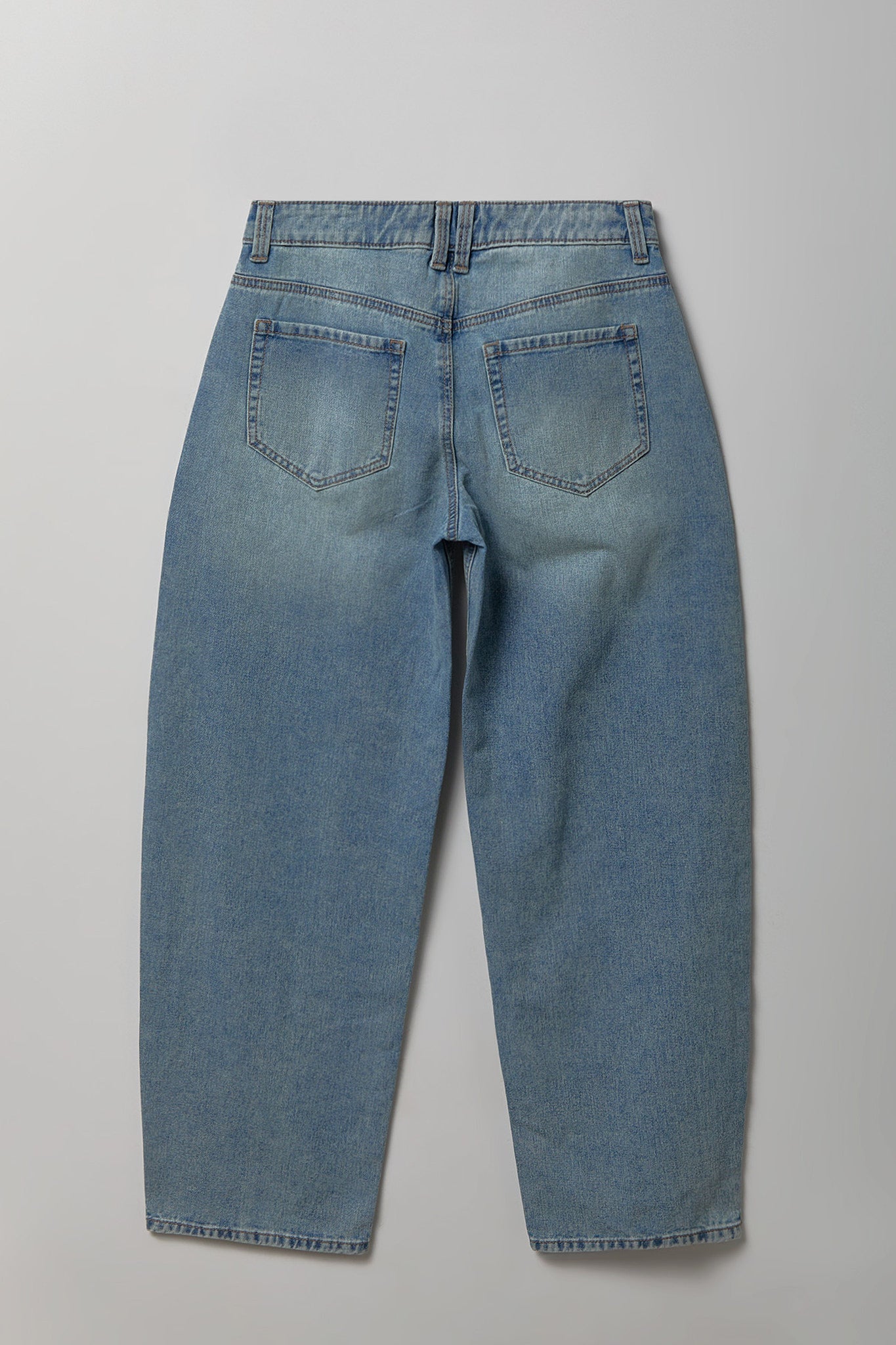Low Rise Barrel Vintage Medium Jean