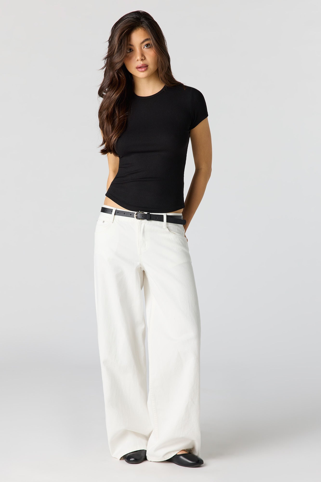 Ribbed Curved Hem T-Shirt