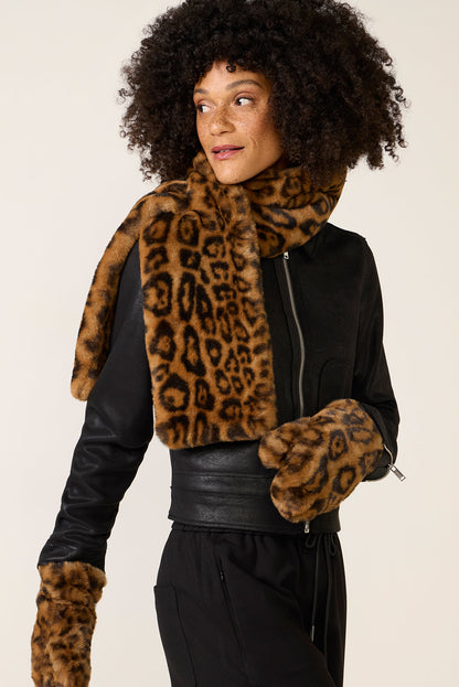 Coco Leopard Gloves