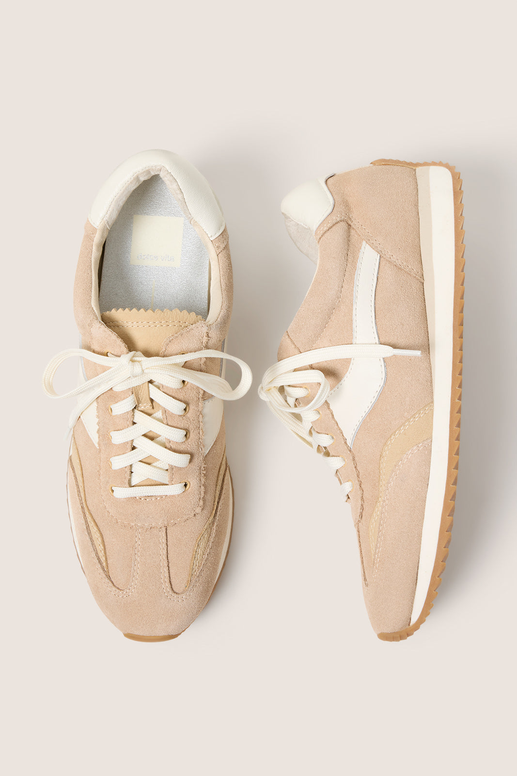 B.NTCD Sneaker