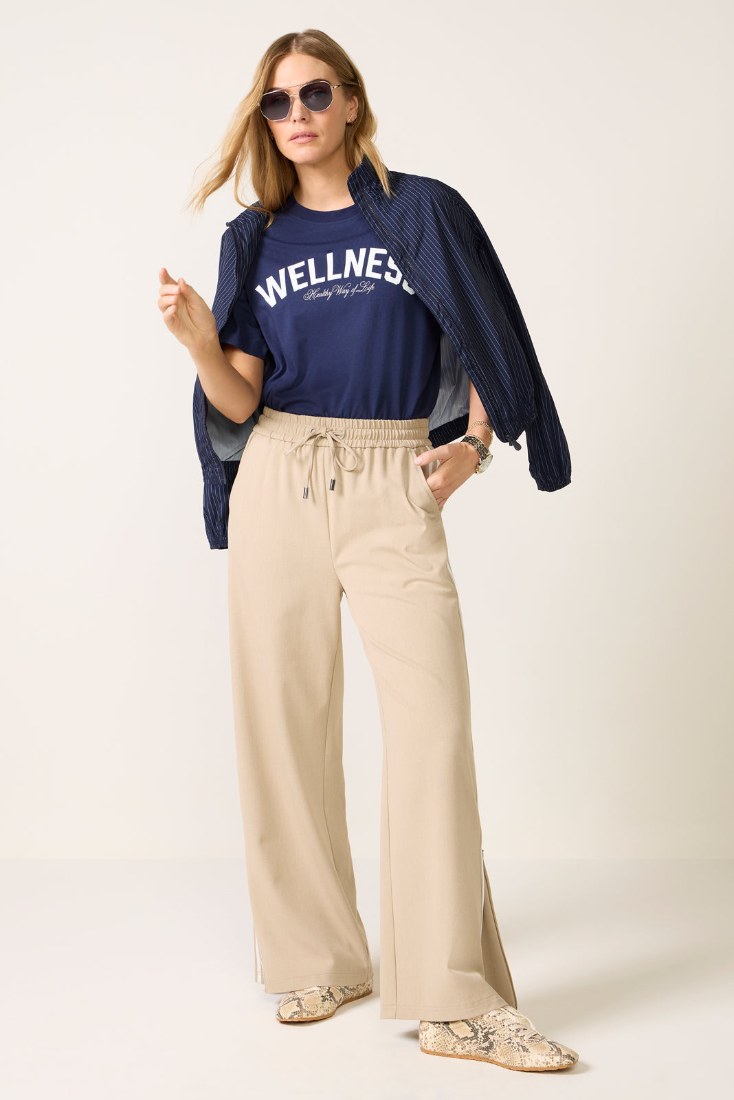 Crew Neck Graphic Tee