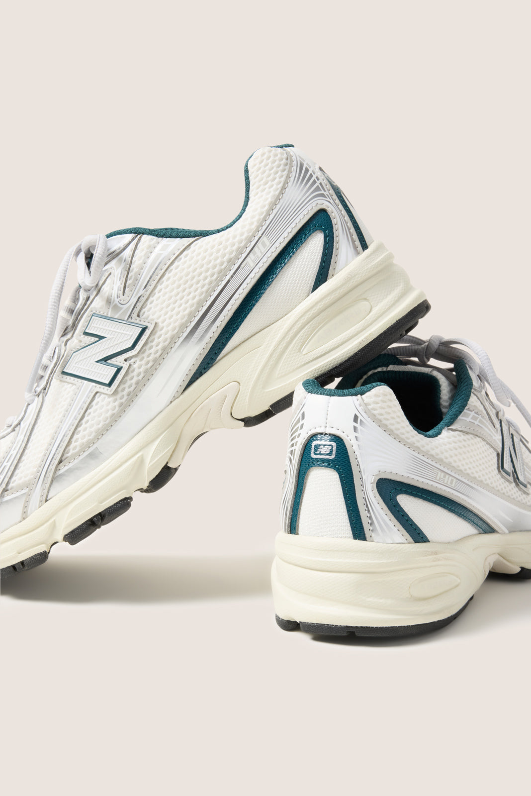 740 Sneaker