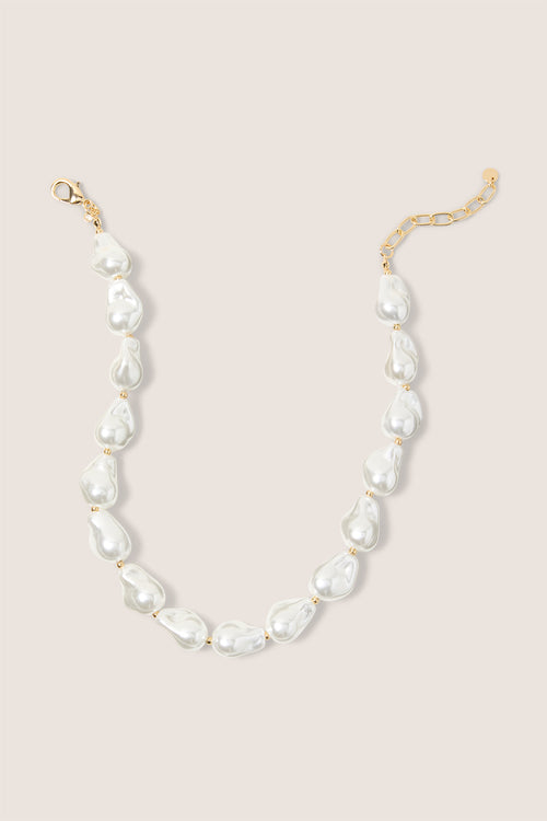 Athena Pearl Necklace
