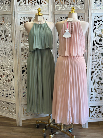 Pleated Flowy Midi Dress- Stretchy, Estira