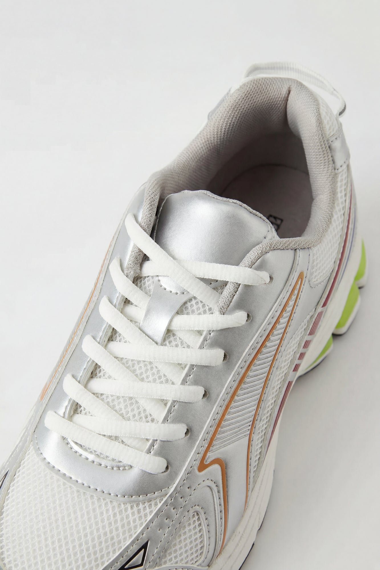 Chunky Running Shoe