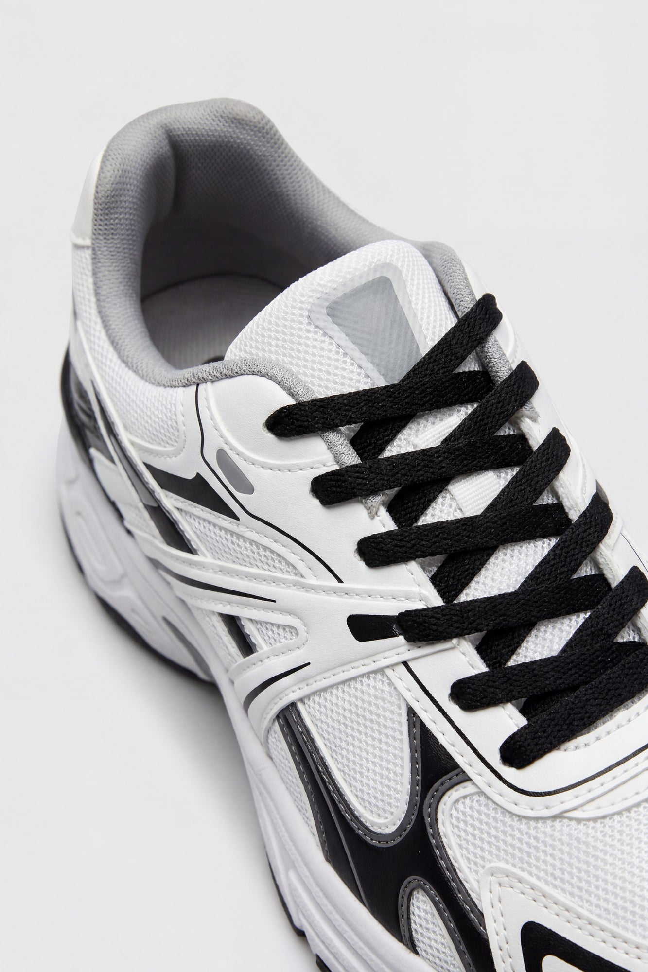 Chunky Running Shoe