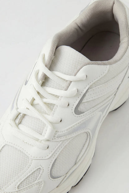 Chunky Running Shoe